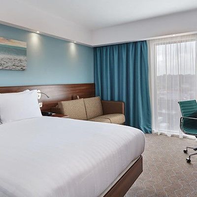 Hampton By Hilton Hotel 3*